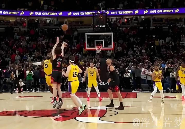 吉迪三双压哨绝杀 公牛主场翻盘湖人 吉迪三双压哨绝杀 公牛主场翻盘湖人